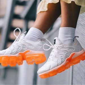 Nike vapormax plus creamsicle Clearance